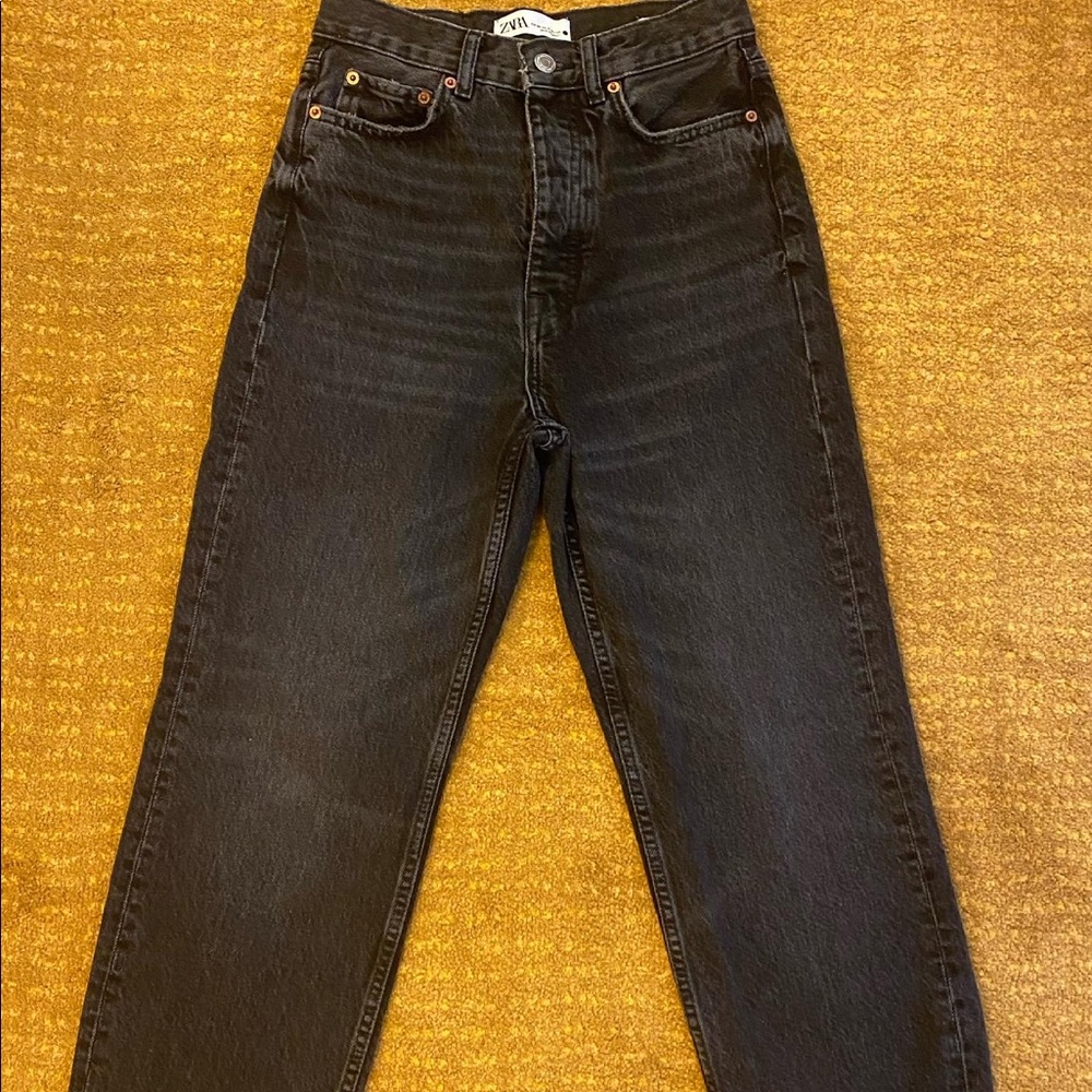 Zara the bliss straight jeans size 2